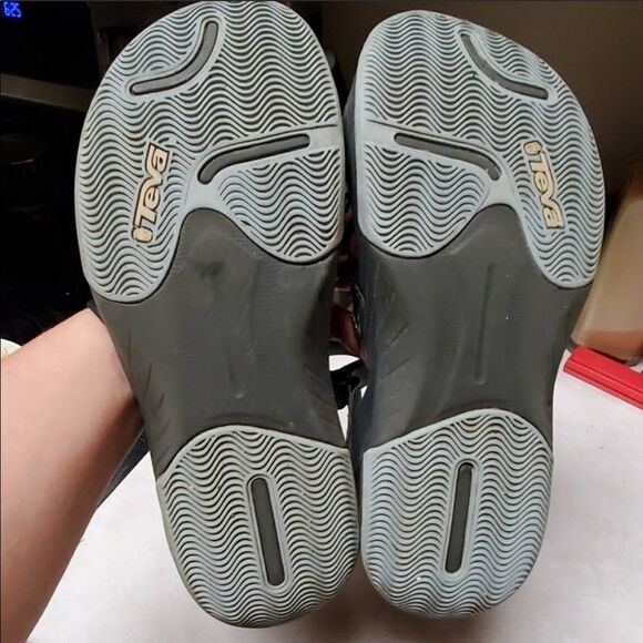 ✨3xHP✨Teva Women\'s Barracuda Sandals✨ main image 7